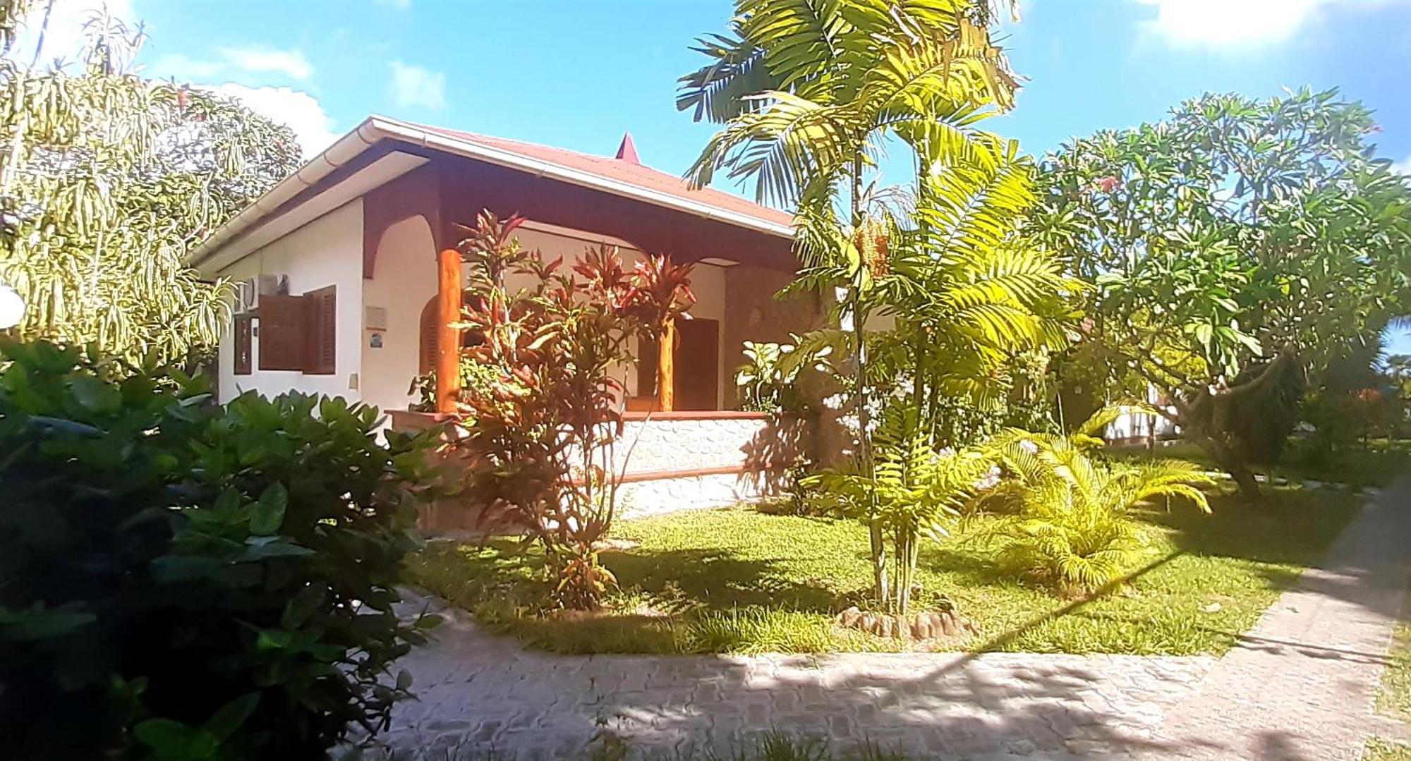 The Islander Hotel Grand Anse  Exterior foto